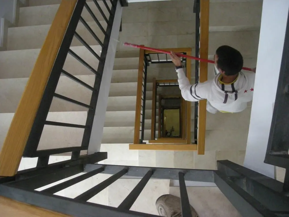 Limpieza de escaleras comunitarias en vitoria Limpieza de comunidades de vecinos en vitoria